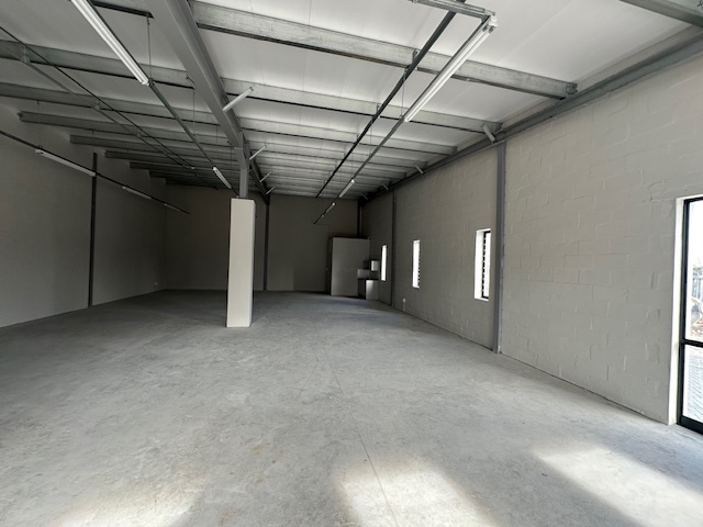 To Let commercial Property for Rent in Killarney Industria Western Cape